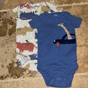 2 Pk baby onesies